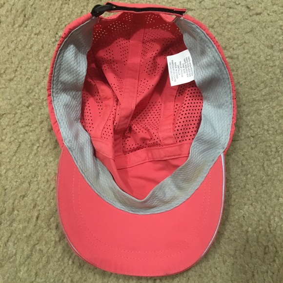 Merrell Cap - Picture 2 of 5